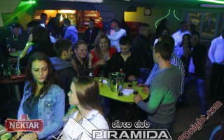 Weekend party @ Disco club Piramida Busnovi, 01.11.2015.